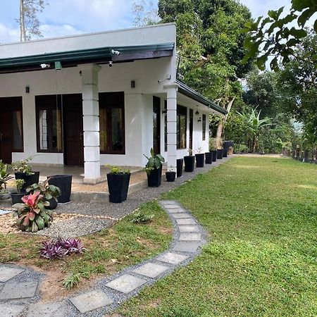 Ceylon Rich Leaves Ella Bed & Breakfast Dış mekan fotoğraf